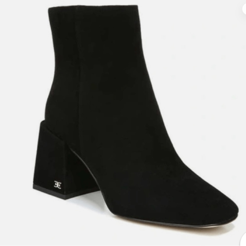 Sam Edelman: Darby Boots (Black Suede)